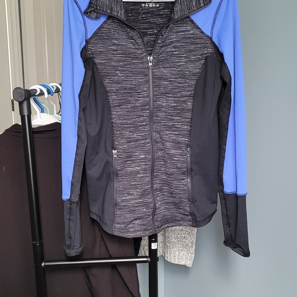 90 Degrees yoga jacket - Picture 1 of 3
